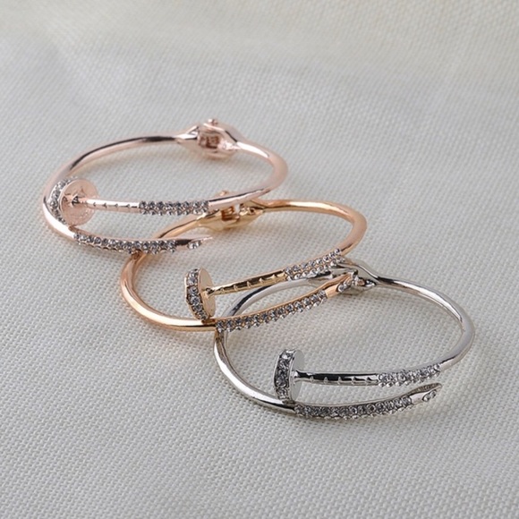 Hot🌶GOLD nail bracelet with rhinestones. Stack’m - Picture 6 of 8